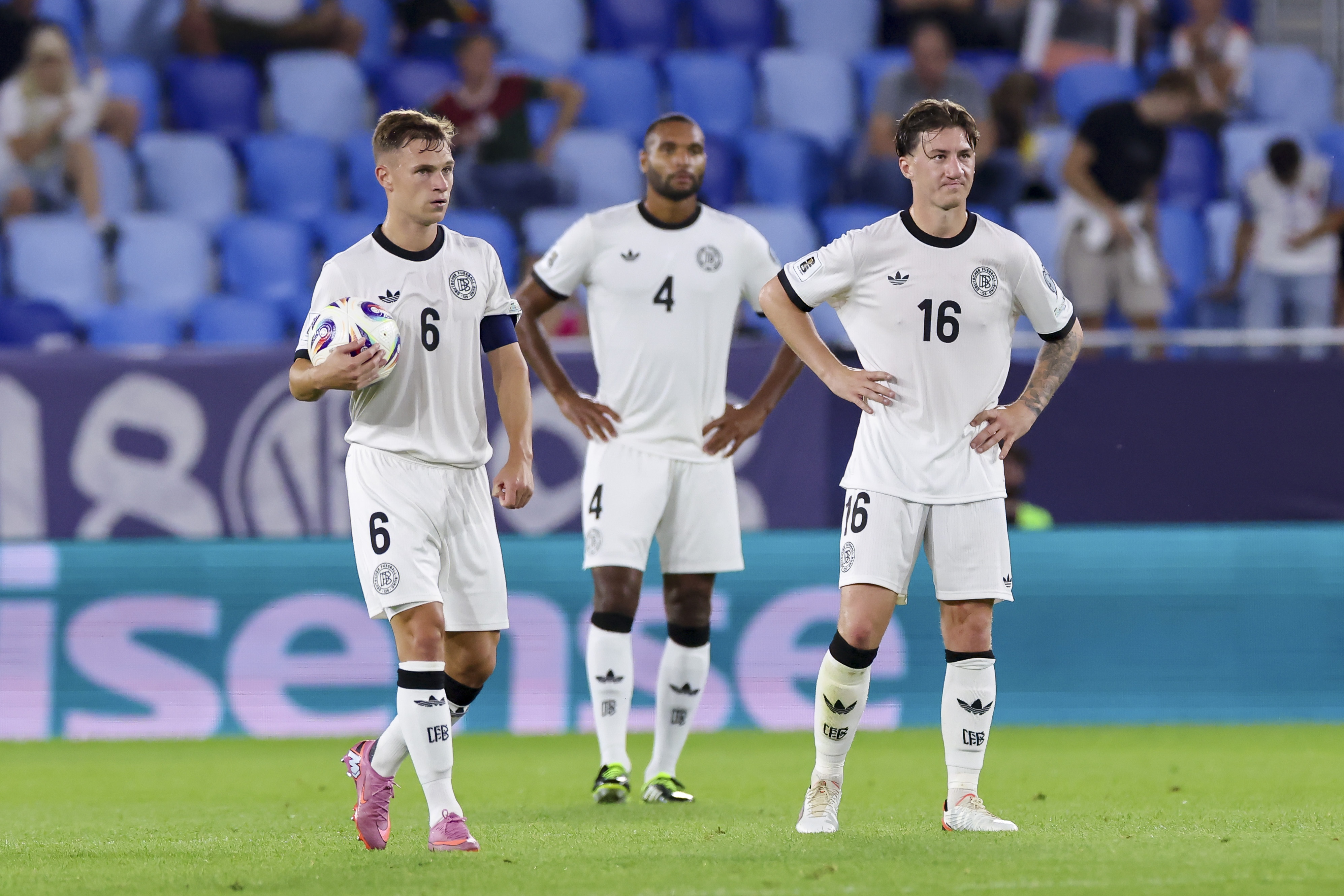 武汉三镇足,球俱乐部,中超球场揭,牛牛体育,体育博彩,体育投注,牛牛体育平台,体育赛事投注,即时赔率